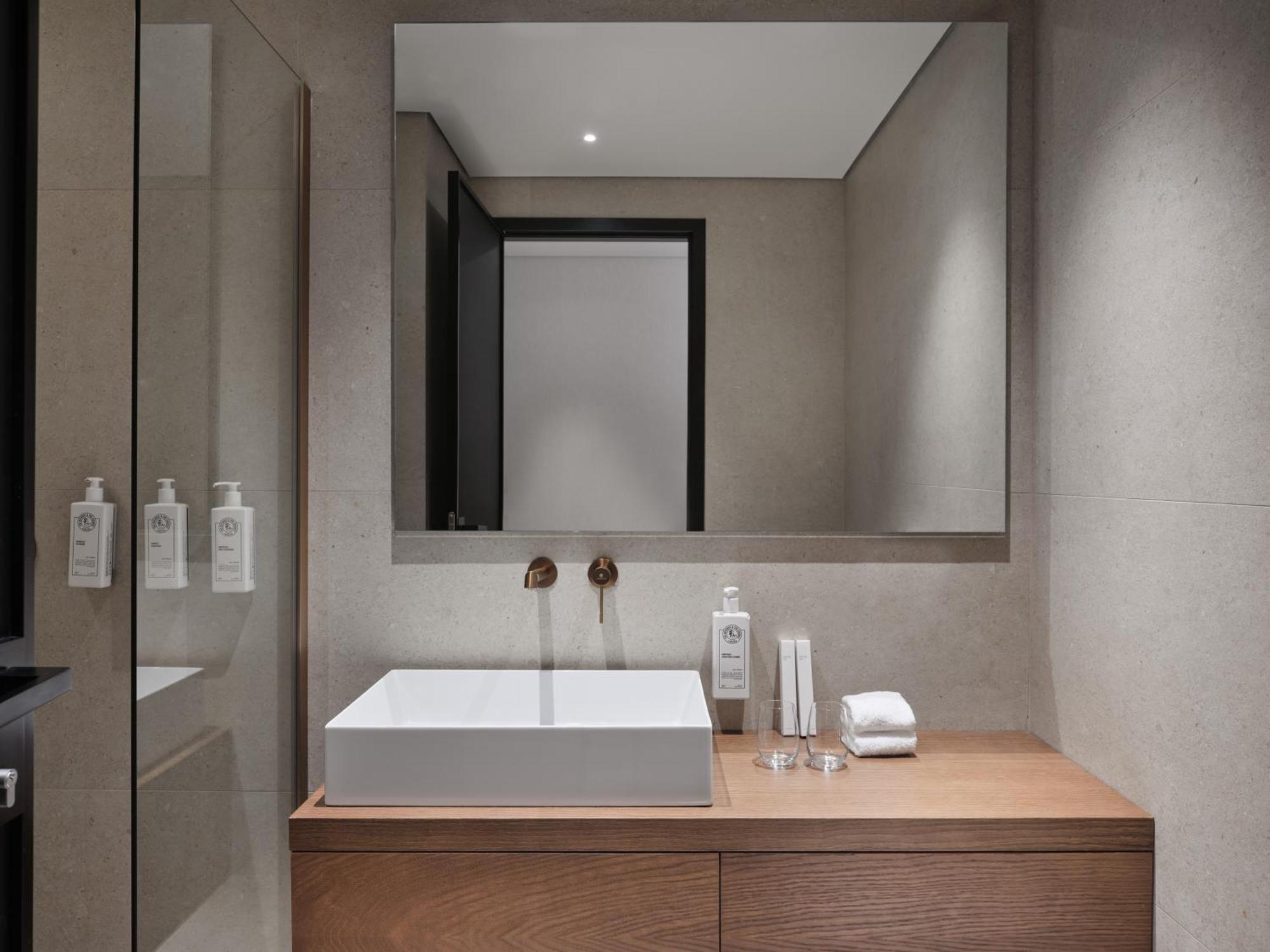Blanco Athens Aparthotel Екстериор снимка